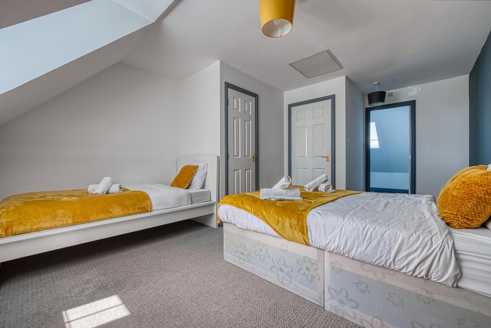 Nec Exhibitor Home, Stay Near Birmingham Airport ภายนอก รูปภาพ