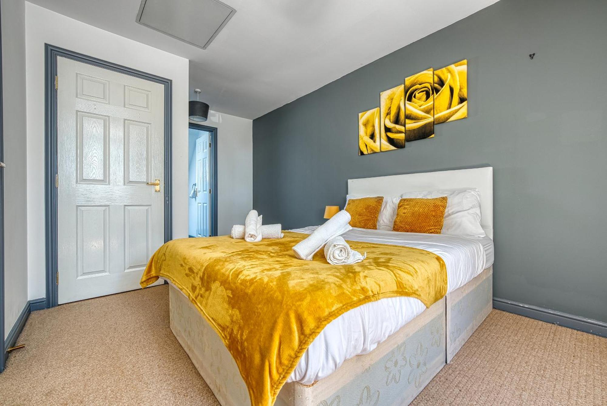 Nec Exhibitor Home, Stay Near Birmingham Airport ภายนอก รูปภาพ