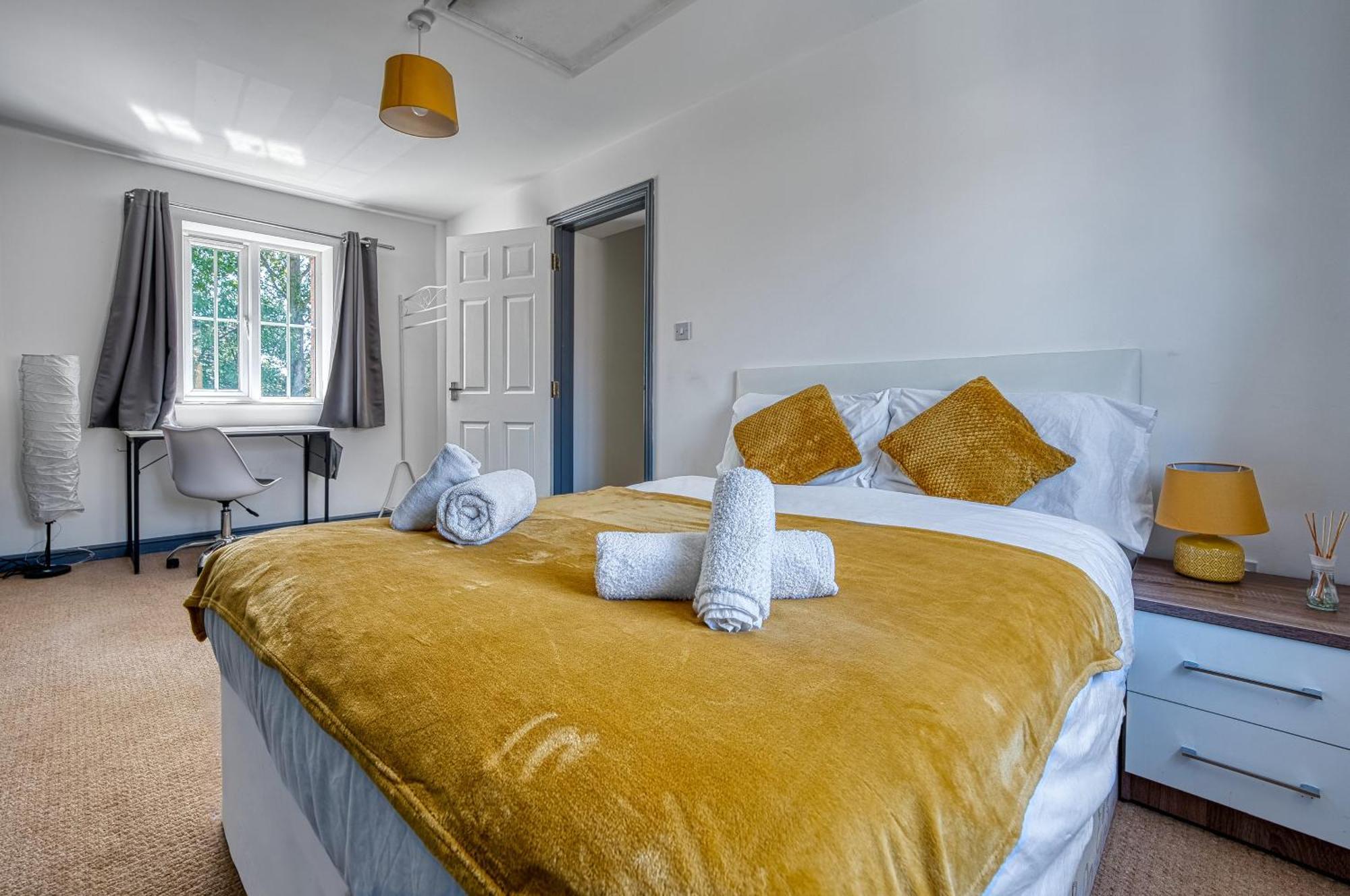 Nec Exhibitor Home, Stay Near Birmingham Airport ภายนอก รูปภาพ